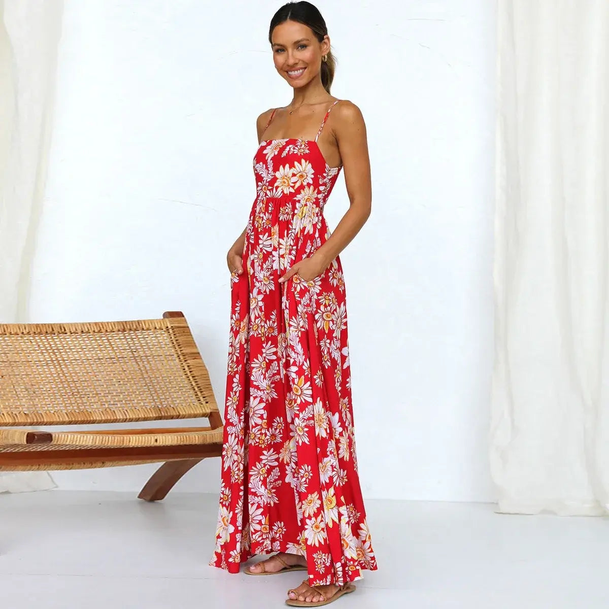 Jenny - Strap Dress with Flowers for women